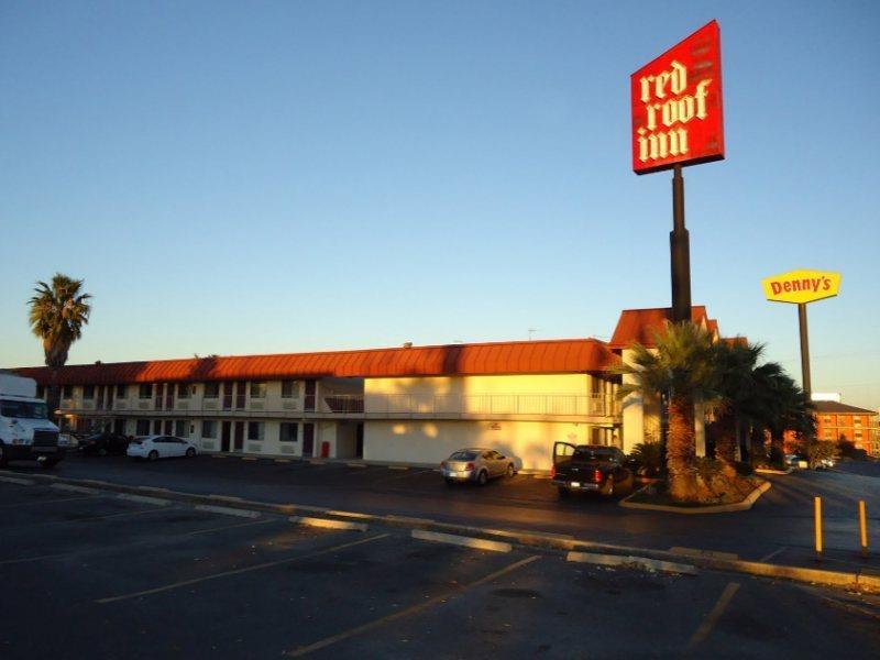 Travelodge By Wyndham San Antonio Lackland Afb North Exterior photo
