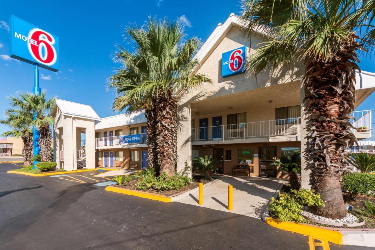 Travelodge By Wyndham San Antonio Lackland Afb North Exterior photo